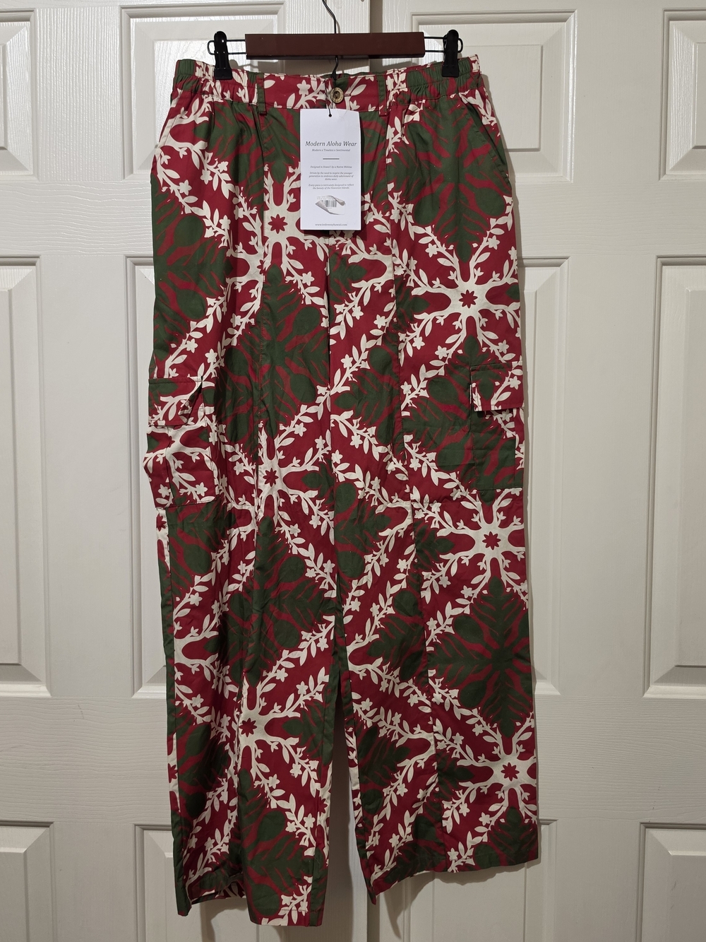 NWT Lex Breezy Hawaiian Cargo Pant Sz S Quilt Pattern Cotton Beach Resort